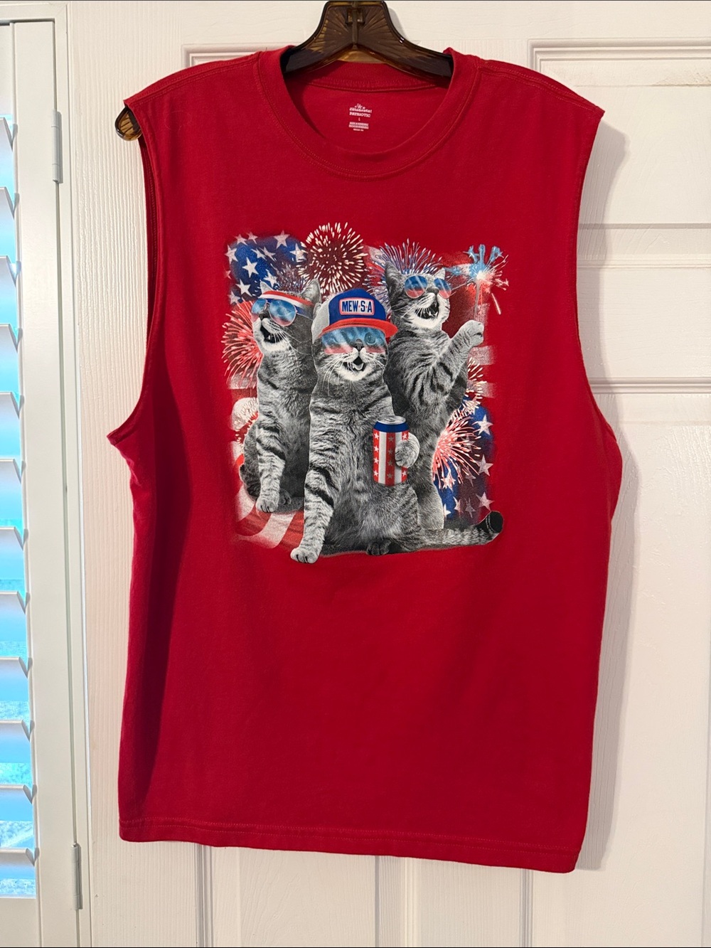 Red tank top with Patriotic Cats Graphic Mew-S-A…novelty tee